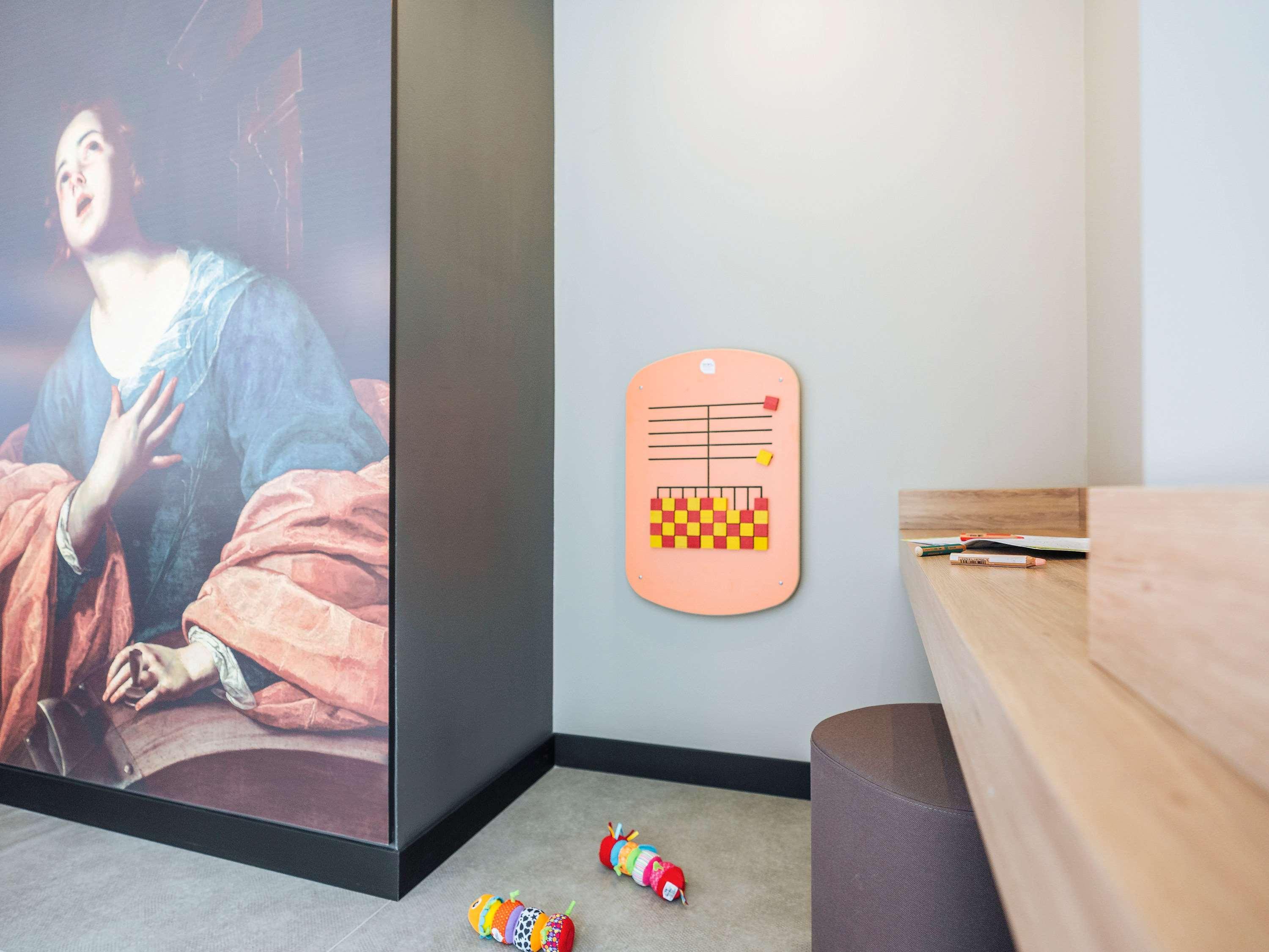 Hotel Ibis Styles Le Mans Gare Sud Zewnętrze zdjęcie